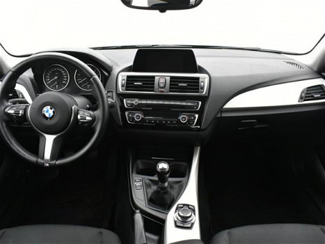 BMW 1-serie - 116i 174pk Centennial High Executive // Gechipt 174PK / 18 inch / Parkeersensoren / St - 1