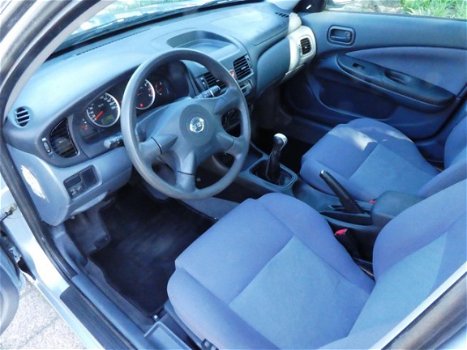 Nissan Almera - 1.5 5D Acenta Airco Thaak - 1