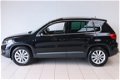 Volkswagen Tiguan - 1.4 TSI Sport&Style | 1ste eigenaar NL auto | Trekhaak | Cruise control | Climat - 1 - Thumbnail