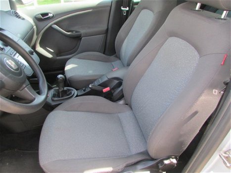 Seat Altea - 1.6 Reference ''LEKKERE HOGE INSTAP MET AIRCO'' - 1