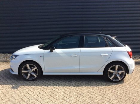 Audi A1 Sportback - 1.0 TFSI Adrenalin Colour S-LINE, Navigatiemogelijkheid, 17 INCH, CRUISE, 1E EIG - 1