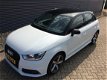 Audi A1 Sportback - 1.0 TFSI Adrenalin Colour S-LINE, Navigatiemogelijkheid, 17 INCH, CRUISE, 1E EIG - 1 - Thumbnail