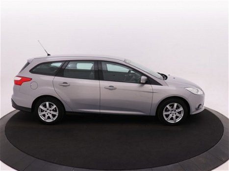 Ford Focus Wagon - 1.6 TI-VCT 105PK Trend | AIRCO | CRUISE | NAVI - 1