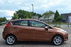 Ford Fiesta - | 125pk ipv 65 | Airco | Navi | Voorruitverwarming