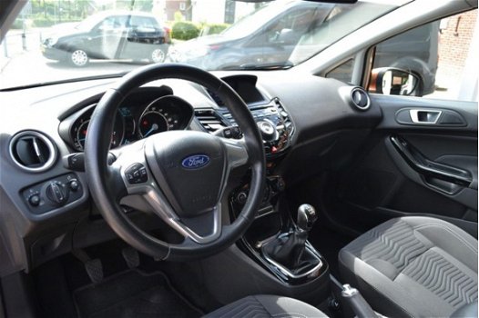 Ford Fiesta - | 125pk ipv 65 | Airco | Navi | Voorruitverwarming - 1