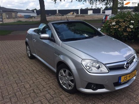 Opel Tigra TwinTop - 1.8-16V Sport ZEER MOOI en 100% IN ORDE - 1