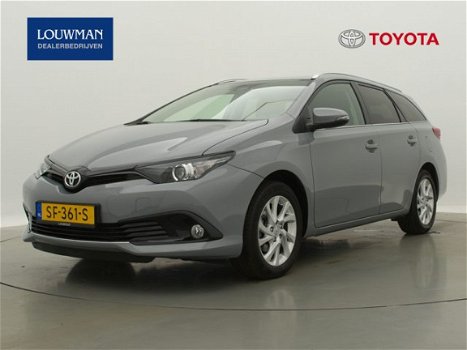 Toyota Auris Touring Sports - 1.2T Dynamic Navigatiesysteem/Trekgewicht 1300KG - 1