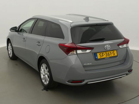 Toyota Auris Touring Sports - 1.2T Dynamic Navigatiesysteem/Trekgewicht 1300KG - 1