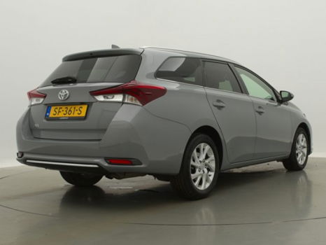 Toyota Auris Touring Sports - 1.2T Dynamic Navigatiesysteem/Trekgewicht 1300KG - 1