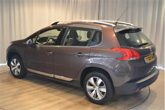 Peugeot 2008 - 1.2 VTi NAVI / PDC V+A / CLIMAT / TREKHAAK - 1