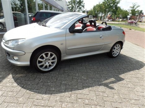 Peugeot 206 CC - 2.0 16V - 1