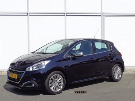 Peugeot 208 - 1.6 HDI 100PK 5 DEURS EXECUTIVE | BLACK FRIDAY NETTO DEAL VAN € 12.850 VOOR € 12.450 - 1