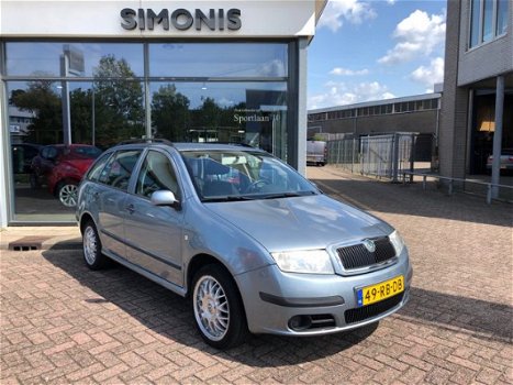 Skoda Fabia Combi - 1.4-16V Ambiente Airco, LM wielen - 1