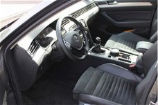 Volkswagen Passat - 1.6 TDI BUSINESS R-LINE IN NETTE STAAT