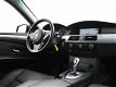 BMW 5-serie Touring - 530D 236 PK AUT6 + LEDER / NAVIGATIE / 18 INCH / TREKHAAK / PRIVACY - 1 - Thumbnail