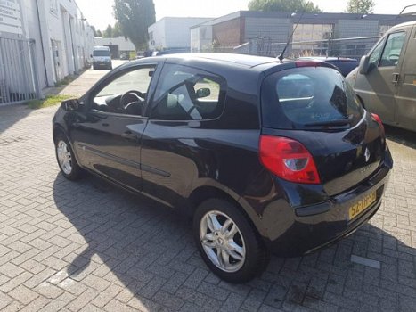 Renault Clio - 1.2-16V Expression - 1