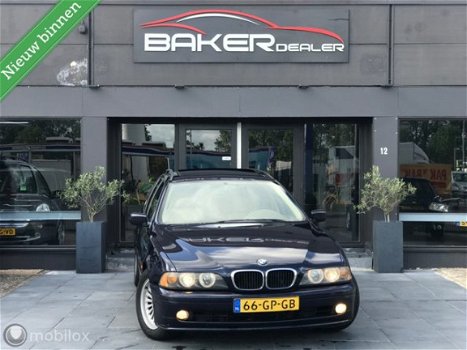 BMW 5-serie Touring - 520i - 1