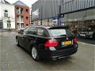 BMW 3-serie Touring - 318i Business Line Goed oh/Automaat/Xenon/ Groot navi/Clima/Cruise/Telefoon - 1 - Thumbnail