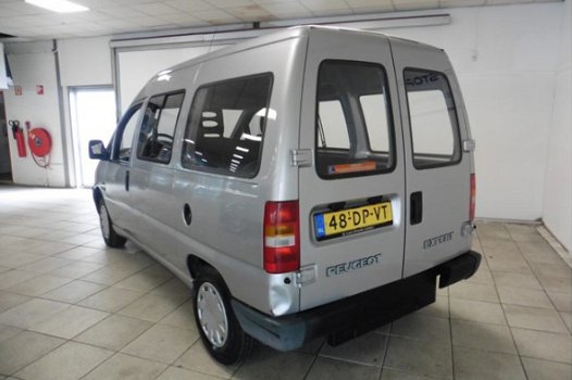 Peugeot Expert - 1.9TD Comfort ROLSTOEL / INVALIDE - 1