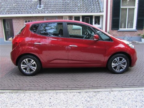 Kia Venga - 1.6 CVVT Automaat Clima, Navigatie, LM-velgen, Parkeersens - 1