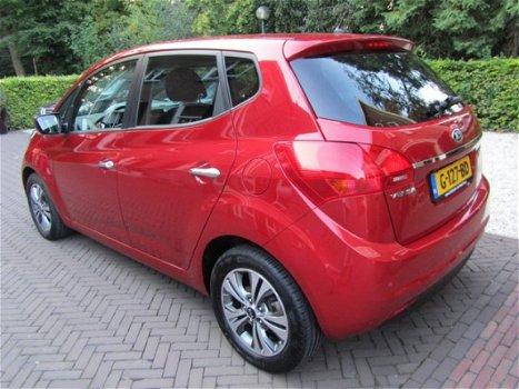 Kia Venga - 1.6 CVVT Automaat Clima, Navigatie, LM-velgen, Parkeersens - 1