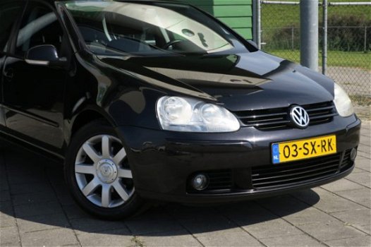 Volkswagen Golf - Golf 1.6 FSI / NAVI / Airco / Nieuwe APK / - 1