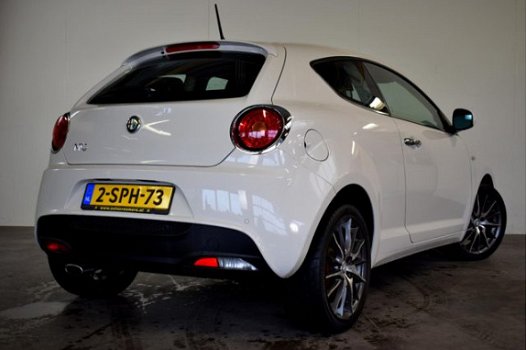 Alfa Romeo MiTo - 1.3 JTDm Distinctive LEER/NAVI/LMV/CLIMA - 1