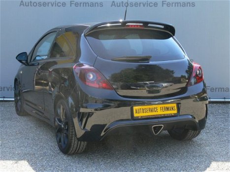 Opel Corsa - 1.6-16V Turbo OPC 192PK - Navi - Recaro leer - 1