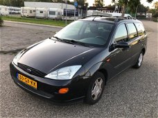 Ford Focus - 1.4 16V Cool Edition