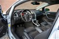 Opel Astra GTC - 1.6 Turbo 180pk Sport * Sportleder * Navi * Xenon * Infinity * 20