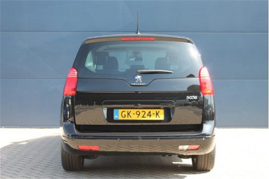 Peugeot 5008 - 130pk 5 Pers. Panodak/LM - 1