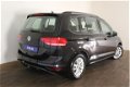 Volkswagen Touran - 1.2 TSI 105PK Trendline | Navigatie | Aut. Airco | 5-persoons | - 1 - Thumbnail