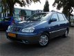 Kia Carens - 1.8 LS Airco, Nette & Prima Staat - 1 - Thumbnail