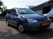 Kia Carens - 1.8 LS Airco, Nette & Prima Staat - 1 - Thumbnail