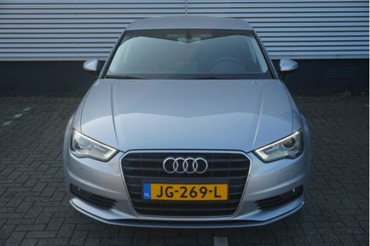 Audi A3 Limousine - 1.4TFSI/126PK Ambition · Xenon · Navigatie · Drive select - 1