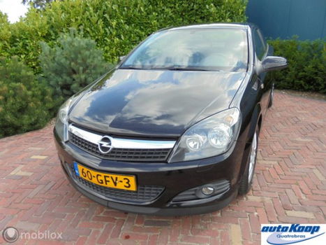 Opel Astra GTC - 1.6 Temptation Navi Airco - 1