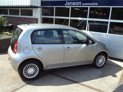 Volkswagen Up! - High 2016 5 drs 1.0 high up BlueMotion, Airco, LM velgen, , Audio etc etc - 1