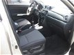 Suzuki Vitara - 1.6 Exclusive 120 PK met Afn. Trekhaak en Navigatie - 1 - Thumbnail