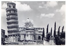 F059 Pisa Terre Pendente Abside del Duomo / Italie