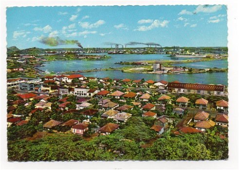 F116 View on Harbour with Shell oil Refinery Curacao / Nederlandse Antillen - 1