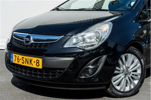 Opel Corsa - 1.4-16V 100pk Cosmo Full map navigatie/ Airco/ Cruise control/ Tel. bluetooth/ Lmv - 1