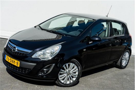 Opel Corsa - 1.4-16V 100pk Cosmo Full map navigatie/ Airco/ Cruise control/ Tel. bluetooth/ Lmv - 1