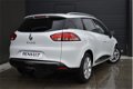 Renault Clio Estate - TCe 90 Limited incl. €3.000, - voorraadvoordeel - 1 - Thumbnail