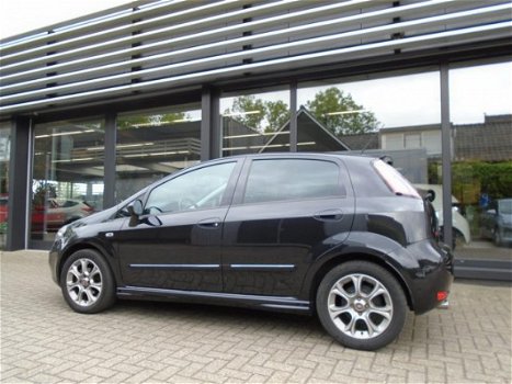 Fiat Punto Evo - 0.9 TwinAir Lounge - 1