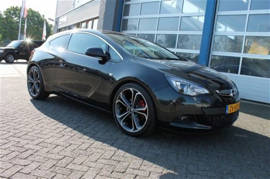 Opel Astra GTC - 1.4 TURBO 140PK SPORT - 1