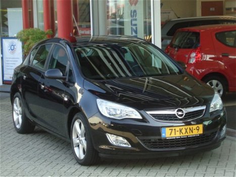 Opel Astra - 1.6 16v EDITION NIEUW MODEL - 1