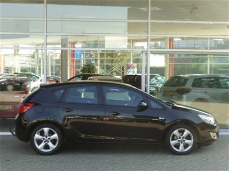 Opel Astra - 1.6 16v EDITION NIEUW MODEL - 1