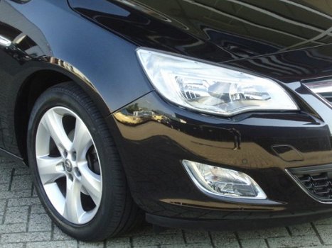 Opel Astra - 1.6 16v EDITION NIEUW MODEL - 1