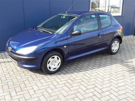 Peugeot 206 - 1.4 XT - 1