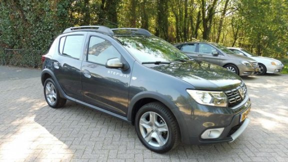 Dacia Sandero - 0.9 tce STEPWAY TECH ROAD NAVI CAMERA FABRIEKSGARANTIE - 1